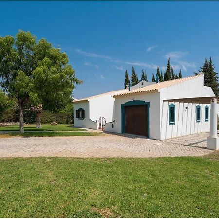 Villa Alegria Лоуле Екстериор снимка