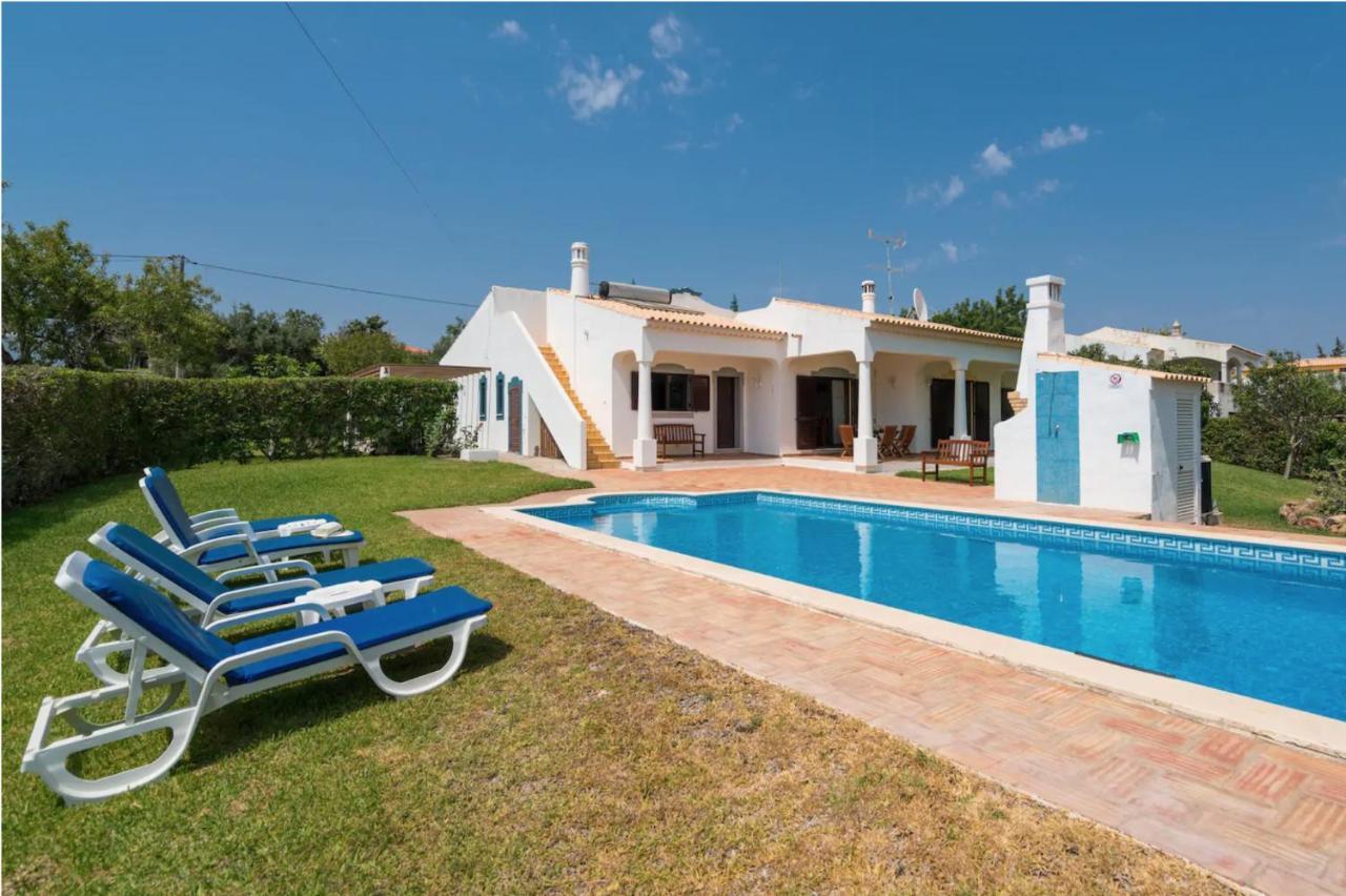 Villa Alegria Лоуле Екстериор снимка