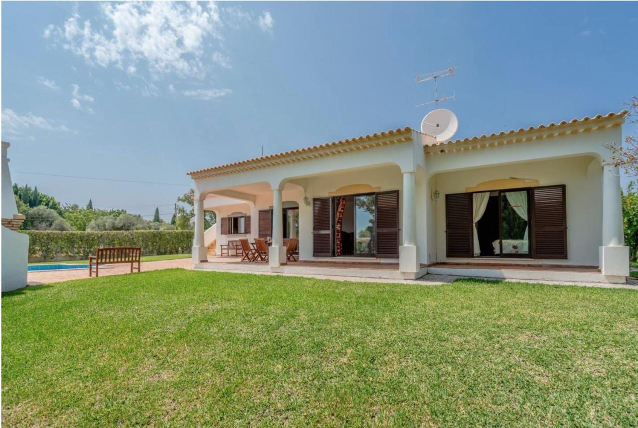 Villa Alegria Лоуле Екстериор снимка